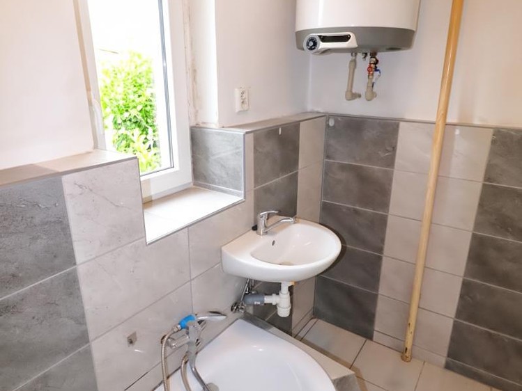 Prodej domu, 210 m² (11 z 21)