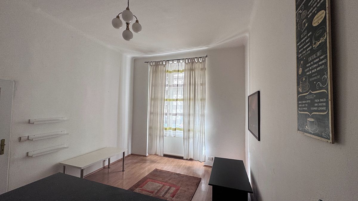 Pronájem bytu 2+kk 50 m² – fotografie 2