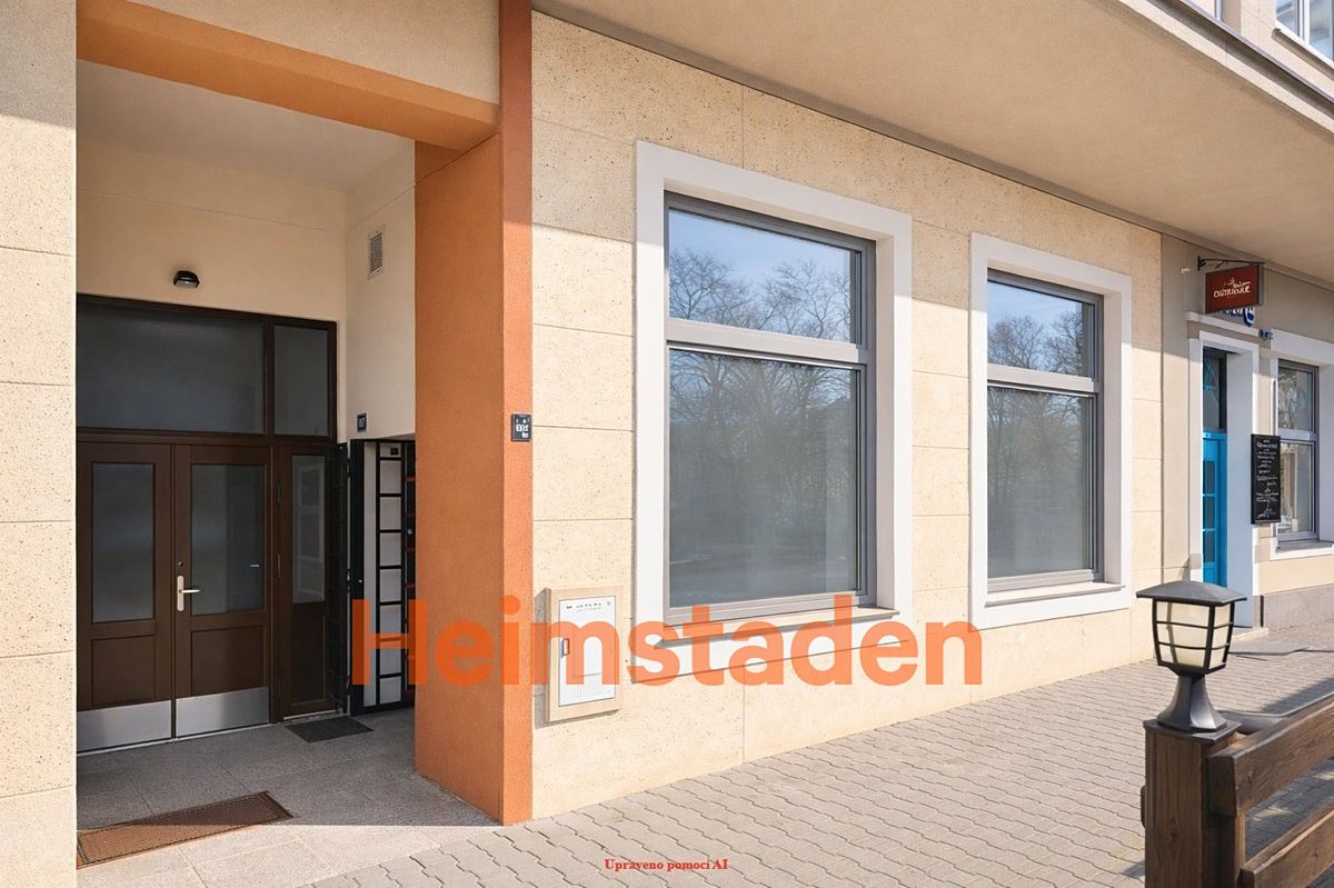 Pronájem kanceláře 91 m² – fotografie 2