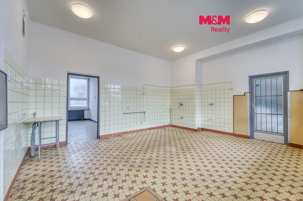 Pronájem obchodního prostoru 38 m²