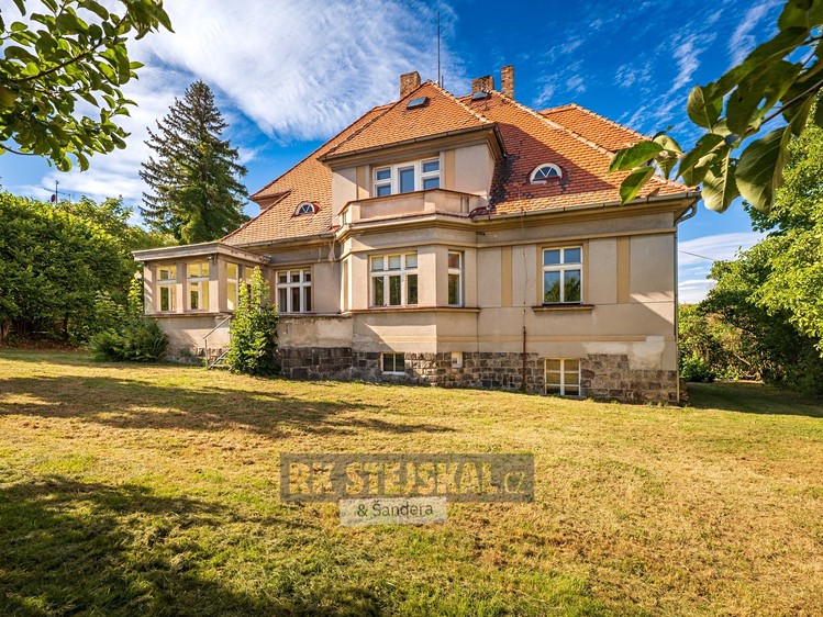 Комерційне приміщення на продаж, 440 м² (1 з 25)