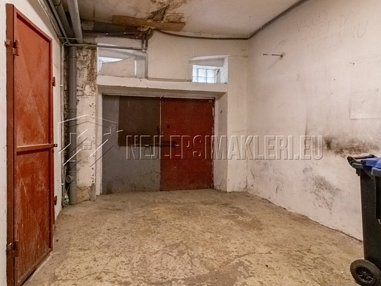 Prodej domu, 204 m² (40 z 47)