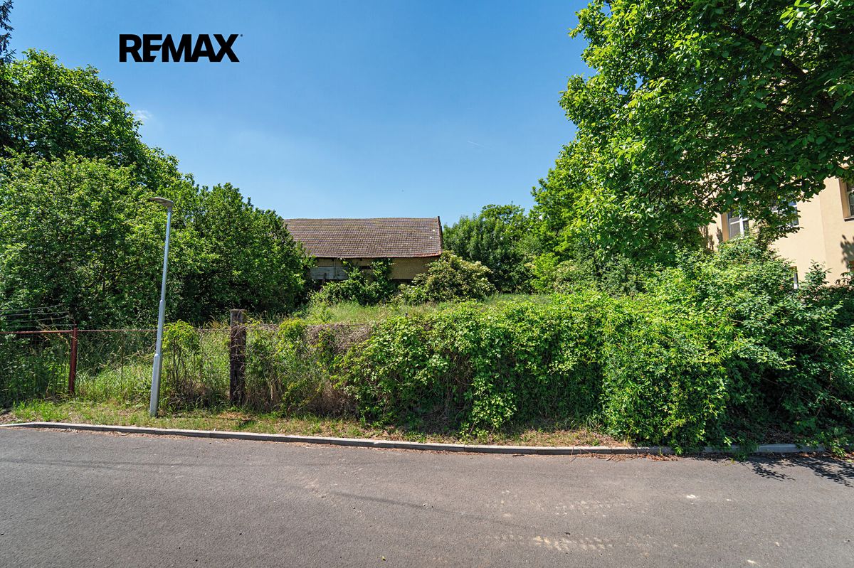 Prodej stavebního pozemku 650 m² – fotografie 4