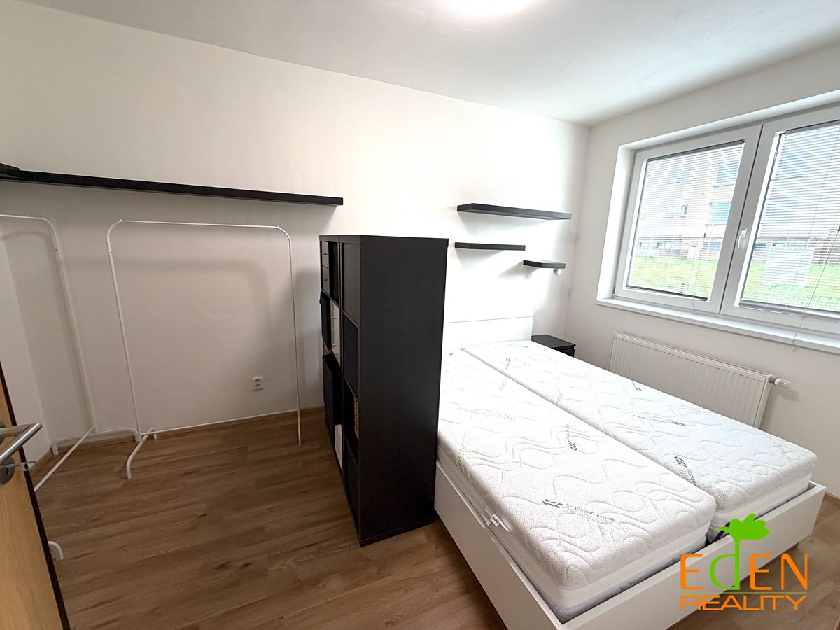 Pronájem bytu 2+kk 43 m² – fotografie 5
