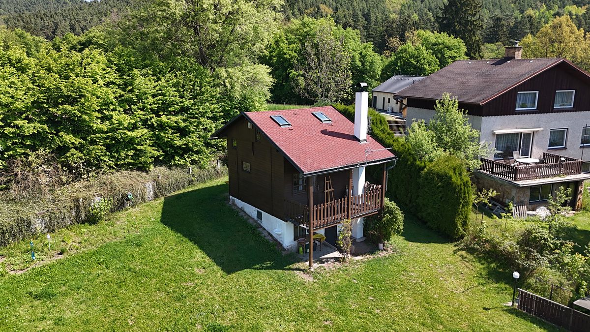 Prodej stavebního pozemku 662 m² – fotografie 2