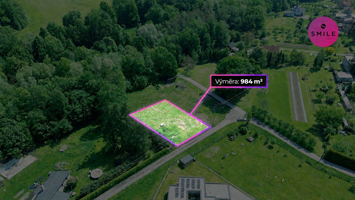 Prodej stavebního pozemku 984 m² – fotografie 3