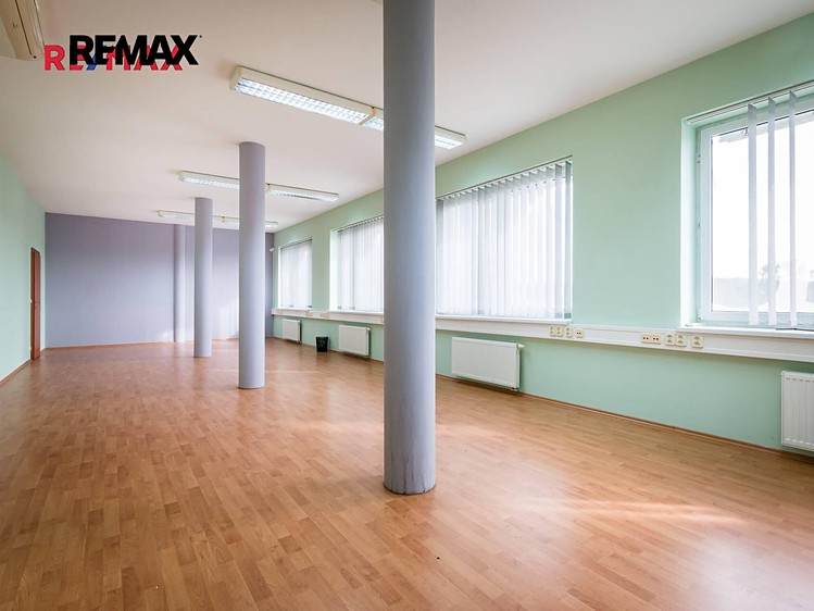 Gewerbefläche zum Kauf, 2.325 m² (6 von 16)