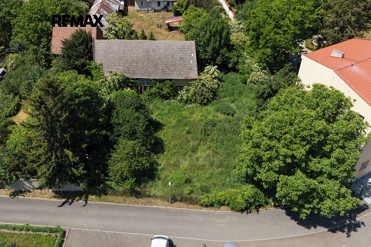 Prodej stavebního pozemku 650 m²