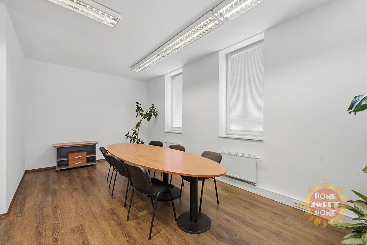 Pronájem kanceláře 28 m² – fotografie 5