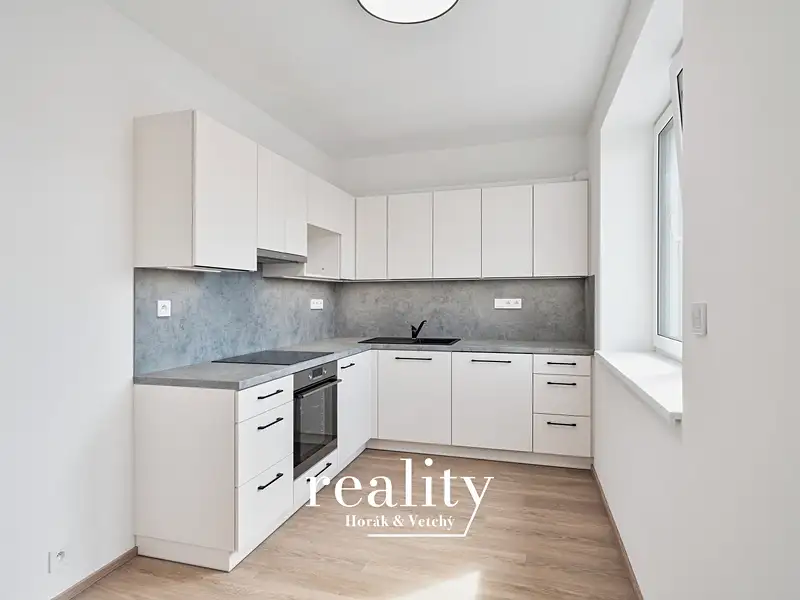 Pronájem bytu 2+kk 49 m², Znojmo – náhled fotky 2
