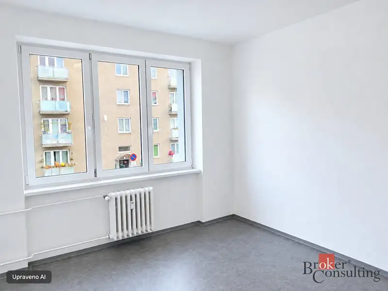 Prodej bytu 2+1 52 m², Jirkov – náhled fotky 3