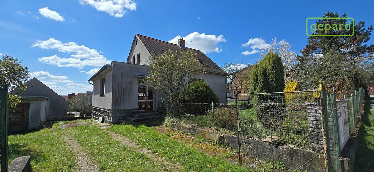 Prodej rodinného domu 145 m², pozemek 1218 m², Zlatá Koruna – fotka 1 z 3