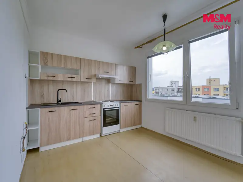 Pronájem bytu 3+1 72 m², Tachov – náhled fotky 2