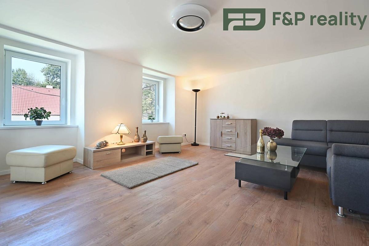 Pronájem rodinného domu 118 m², pozemek 558 m²