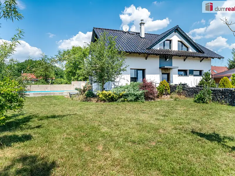 Prodej rodinného domu 159 m², pozemek 1060 m², Záluží – náhled fotky 1