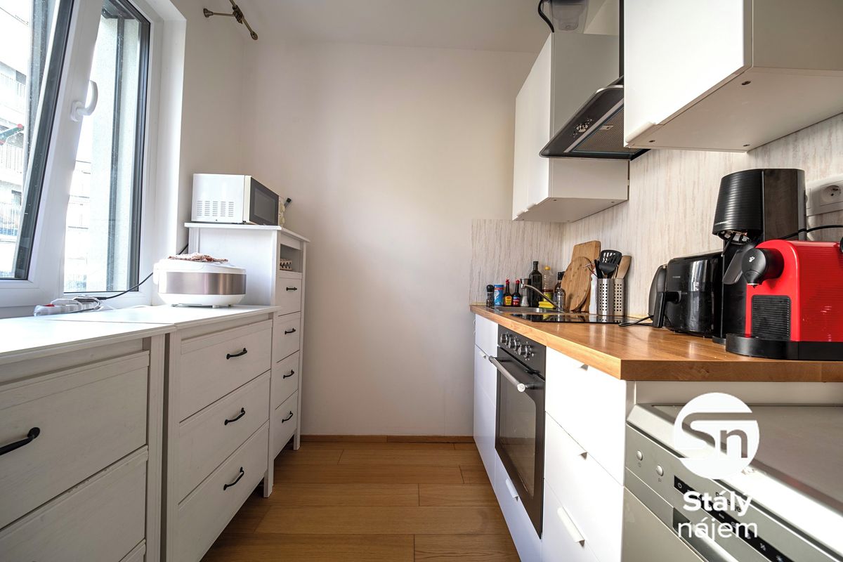 Pronájem bytu 2+kk 73 m² – fotografie 4