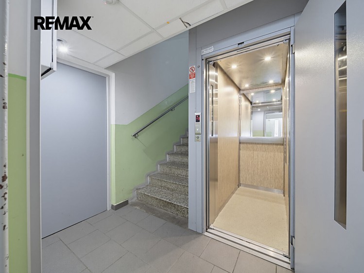 Квартира 4+1 на продаж, 76 м² (26 з 28)
