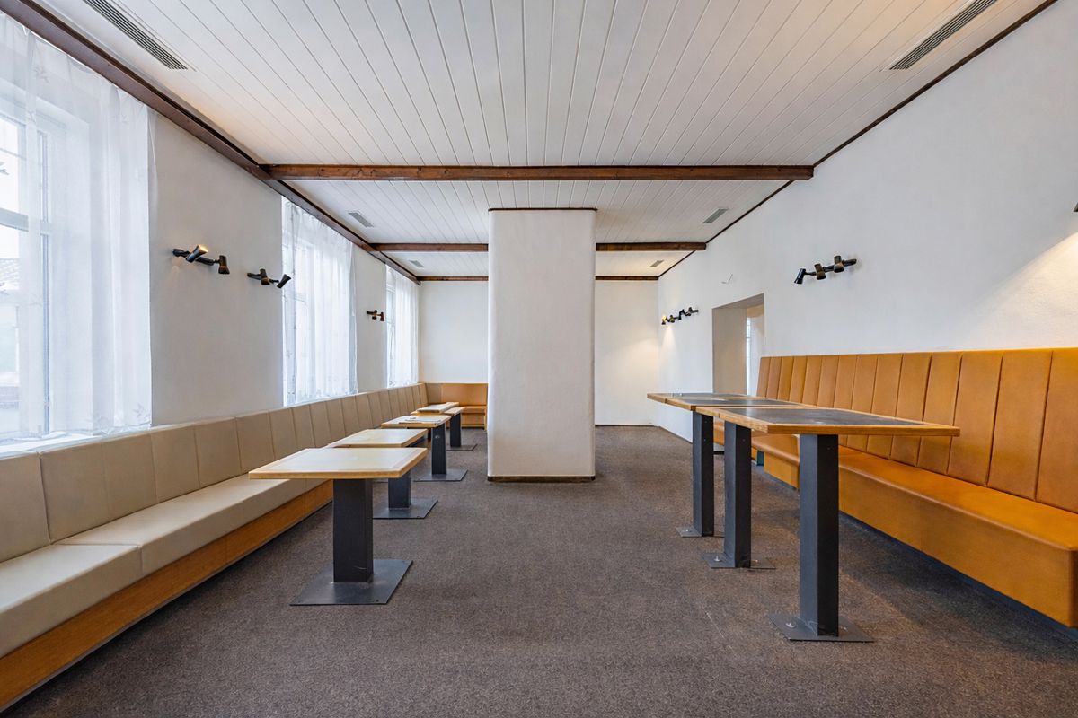 Prodej rodinného domu 1500 m², pozemek 2288 m² – fotografie 5