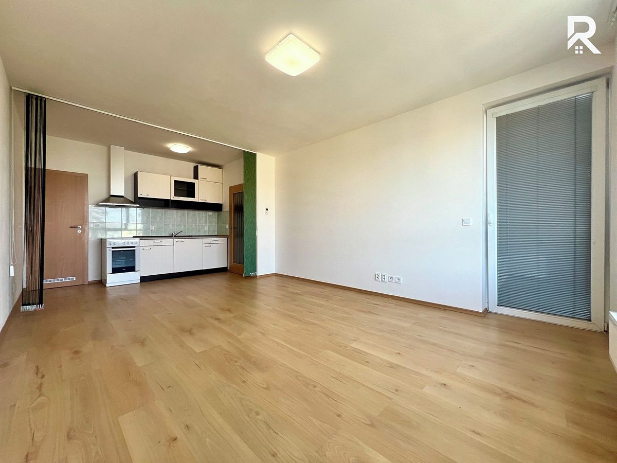 Pronájem bytu 2+kk 58 m² – fotografie 5