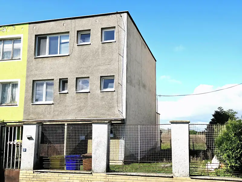 Prodej rodinného domu 142 m², pozemek 497 m², Libochovice – náhled fotky 2