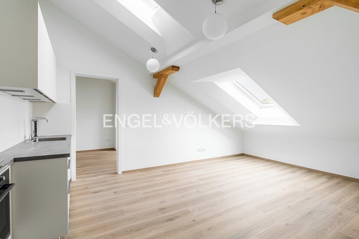 Pronájem bytu 2+kk 42 m² – fotografie 2