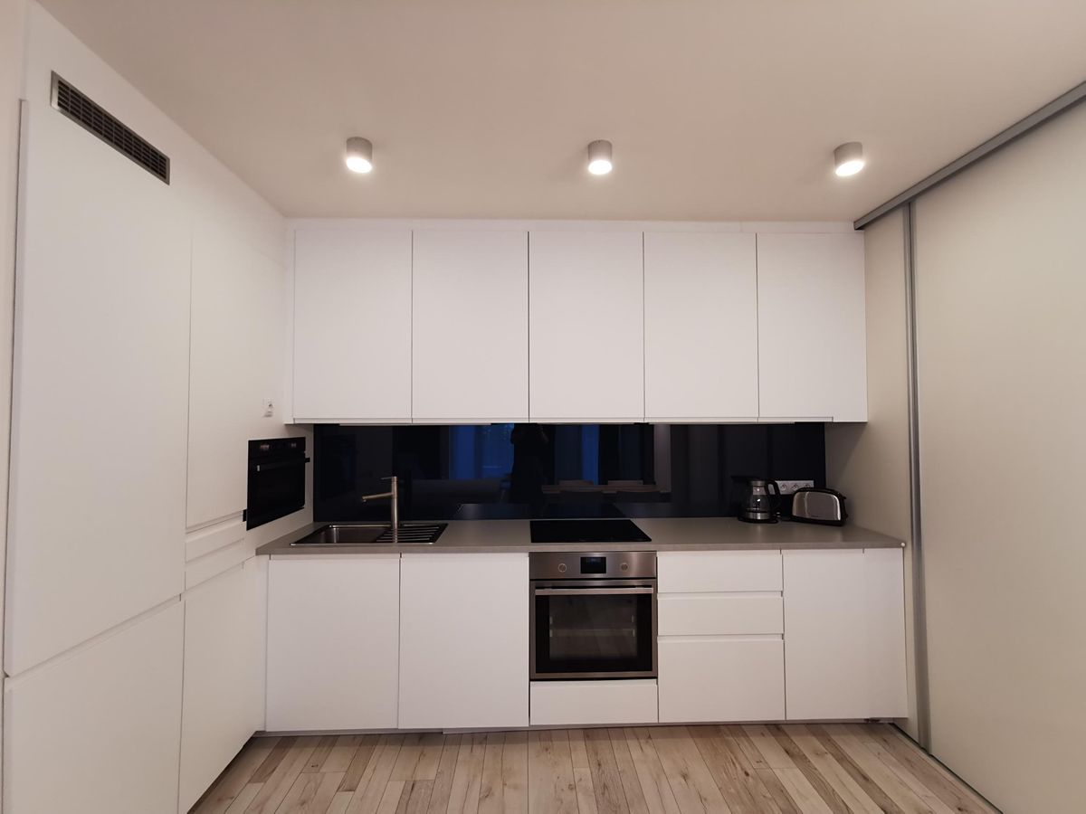 Pronájem bytu 1+kk 50 m² – fotografie 3