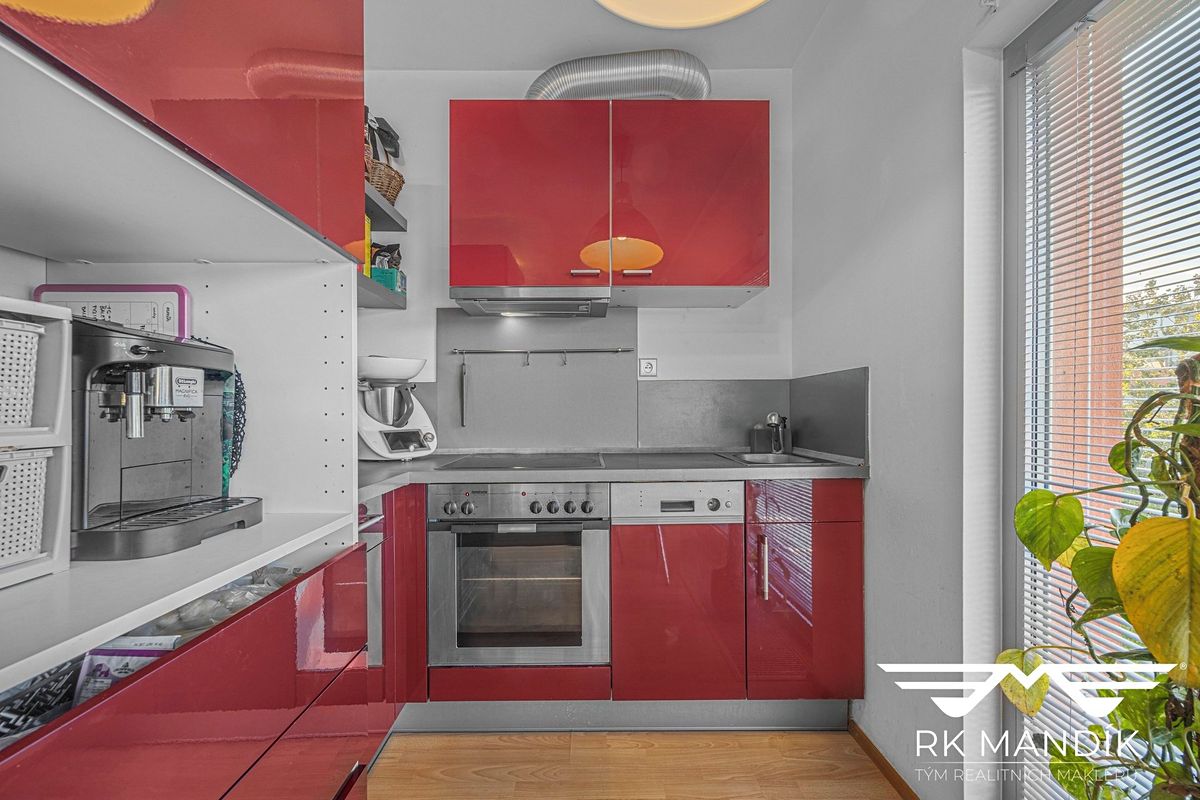 Pronájem bytu 2+kk 54 m² – fotografie 3