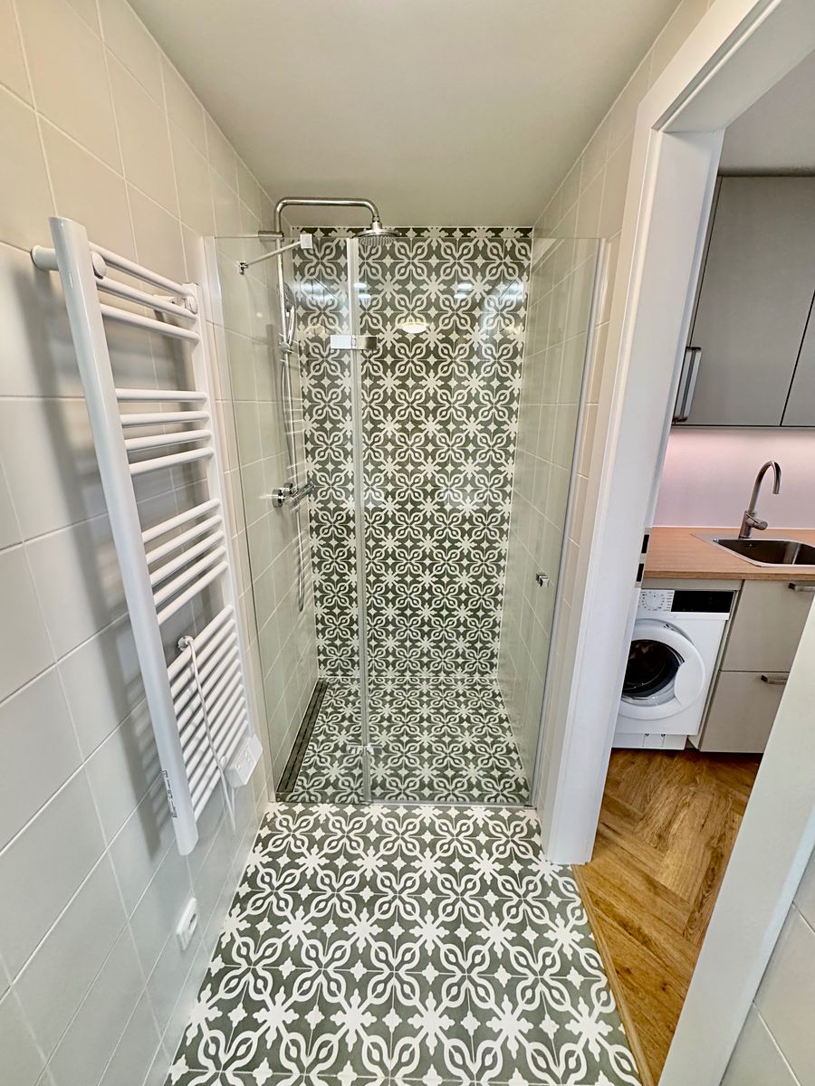Pronájem bytu 1+kk 28 m² – fotografie 5