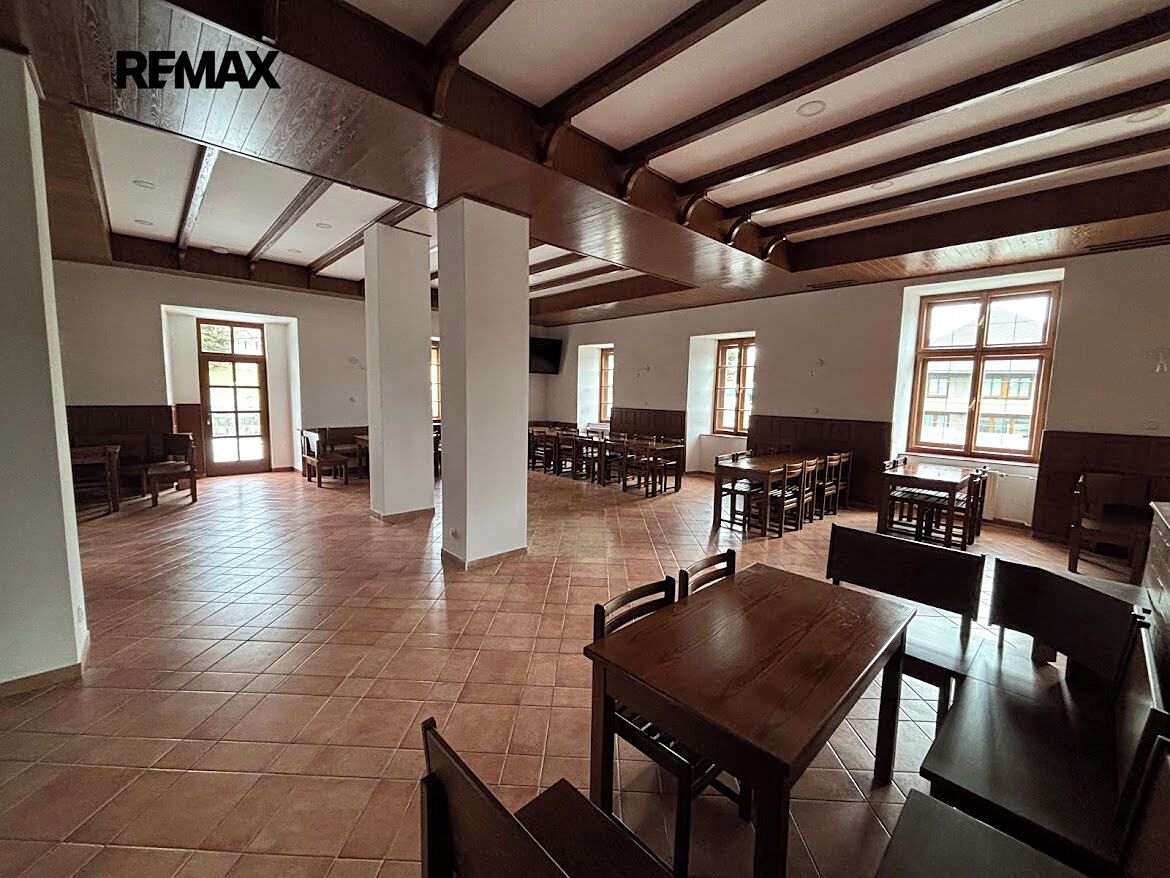 Pronájem restaurace 800 m² – fotografie 3
