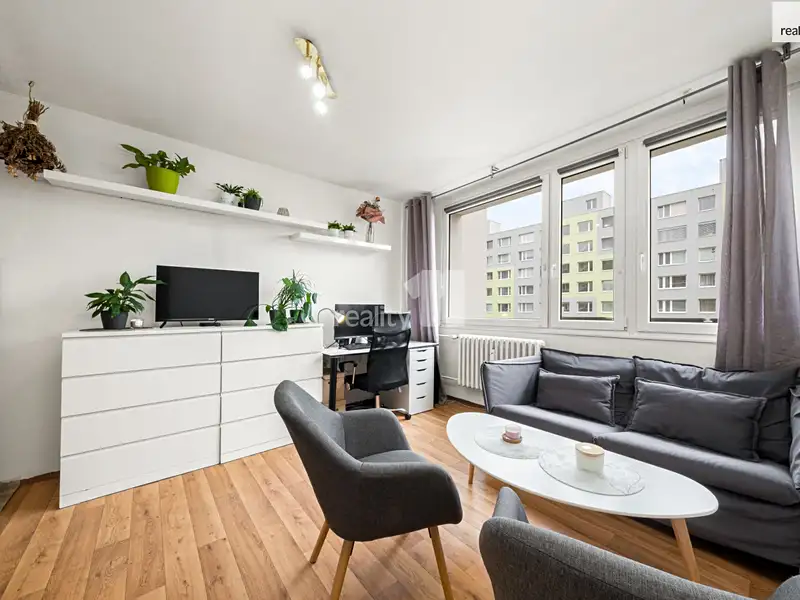 Prodej bytu 2+kk 32 m², Nymburk – náhled fotky 2