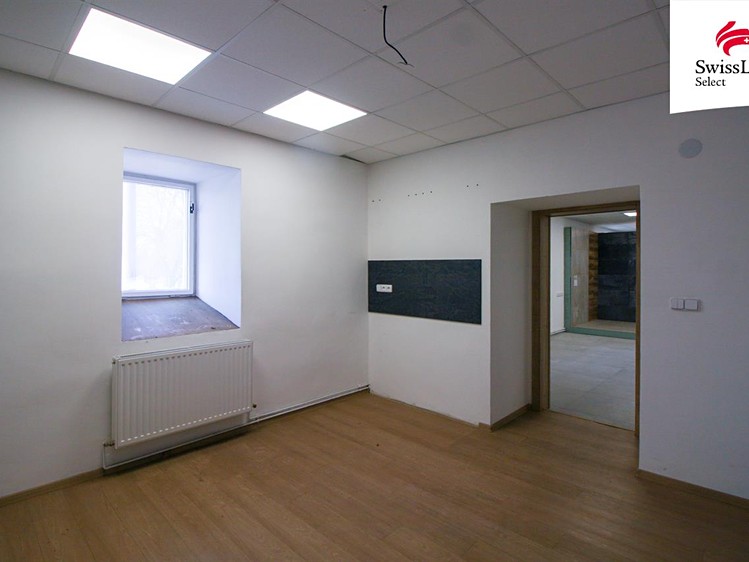 Комерційне приміщення в оренду, 300 м² (12 з 14)
