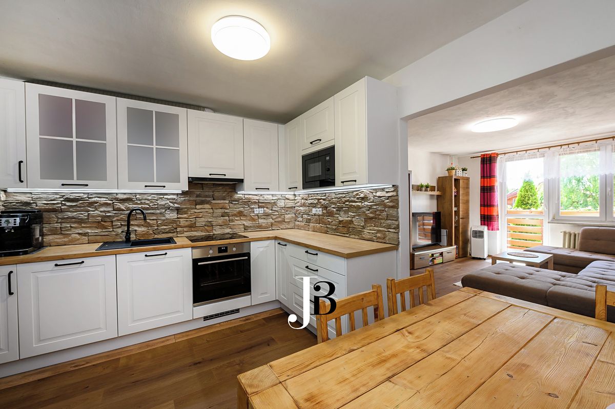 Prodej rodinného domu 138 m², pozemek 242 m² – fotografie 5