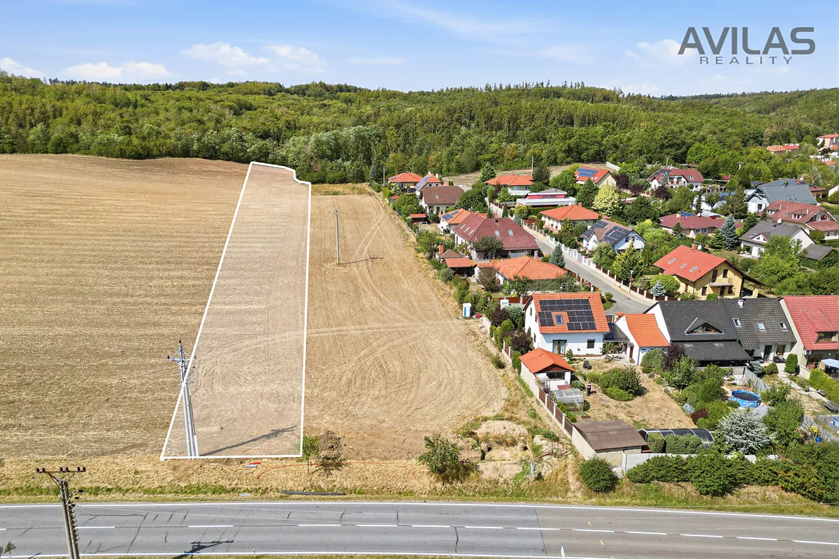 Prodej stavebního pozemku 4169 m²