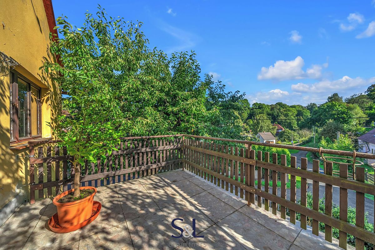 Prodej rodinného domu 180 m², pozemek 752 m² – fotografie 5