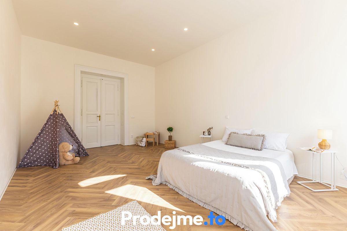 Pronájem bytu 3+kk 86 m² – fotografie 2