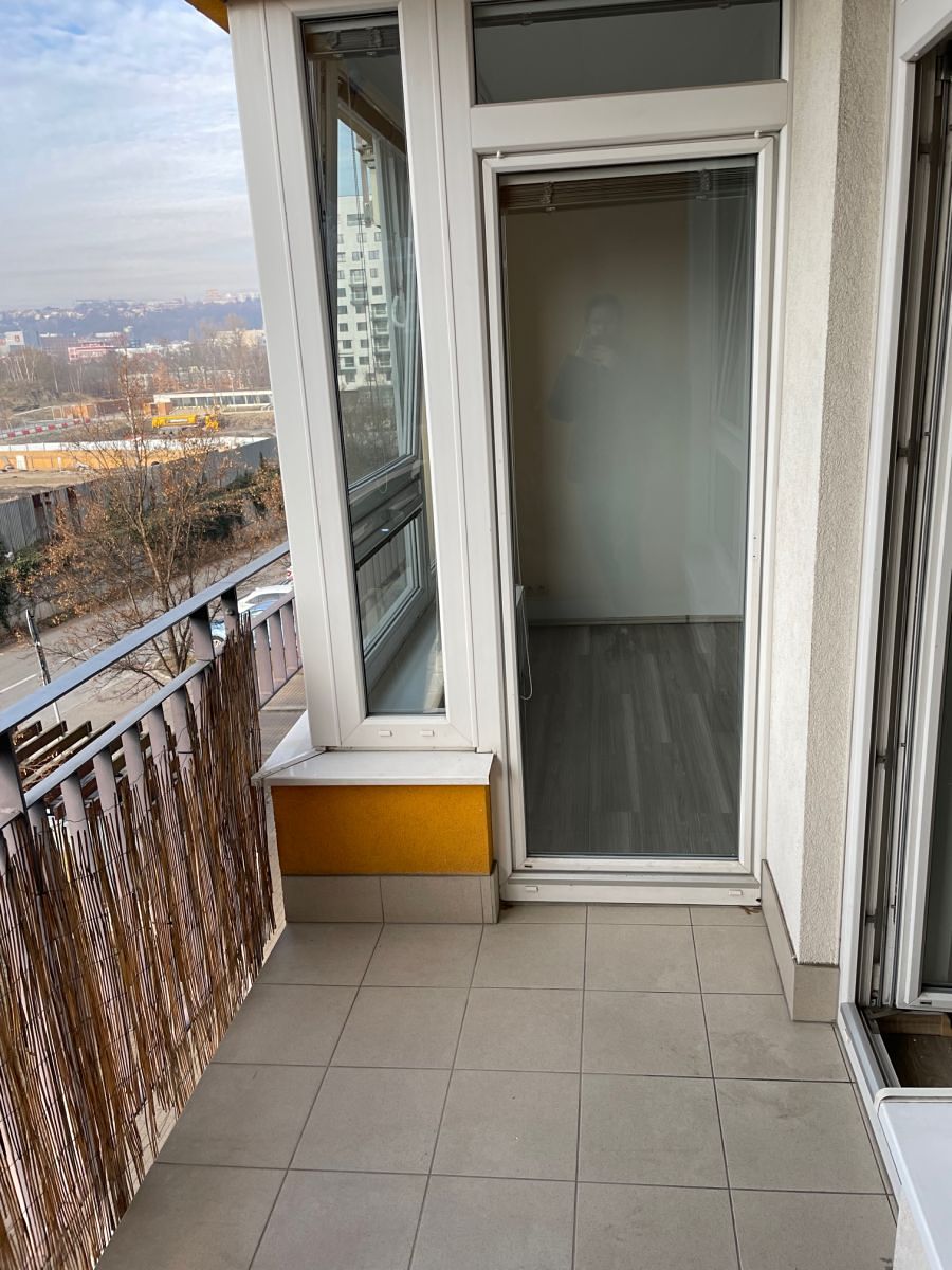 Pronájem bytu 2+kk 56 m² – fotografie 5