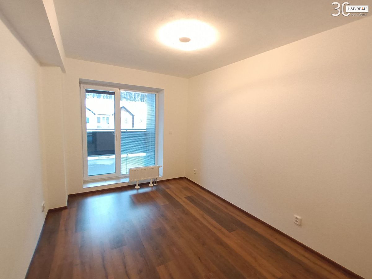 Pronájem bytu 2+kk 50 m² – fotografie 4