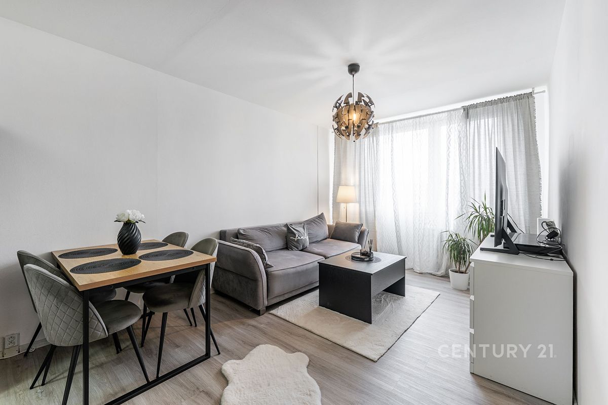 Pronájem bytu 2+kk 45 m² – fotografie 5