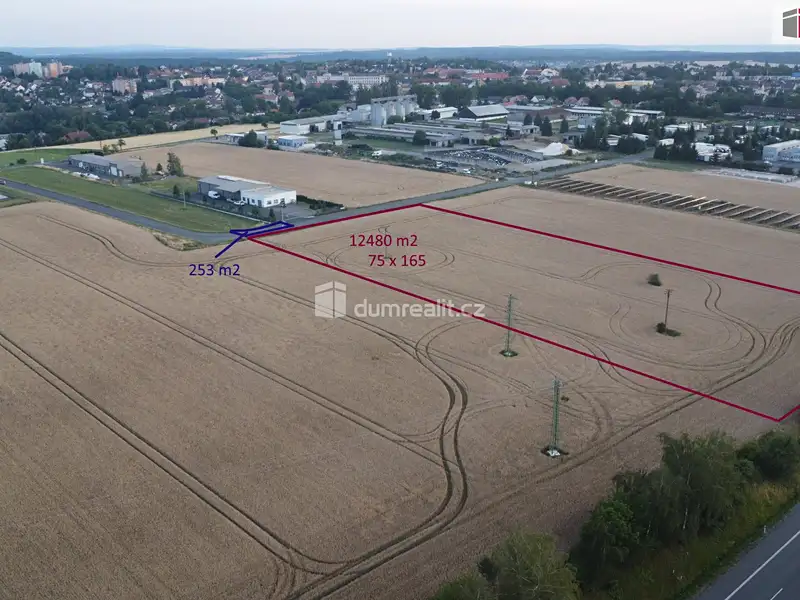 Prodej pole 12733 m², Nové Strašecí – náhled fotky 3
