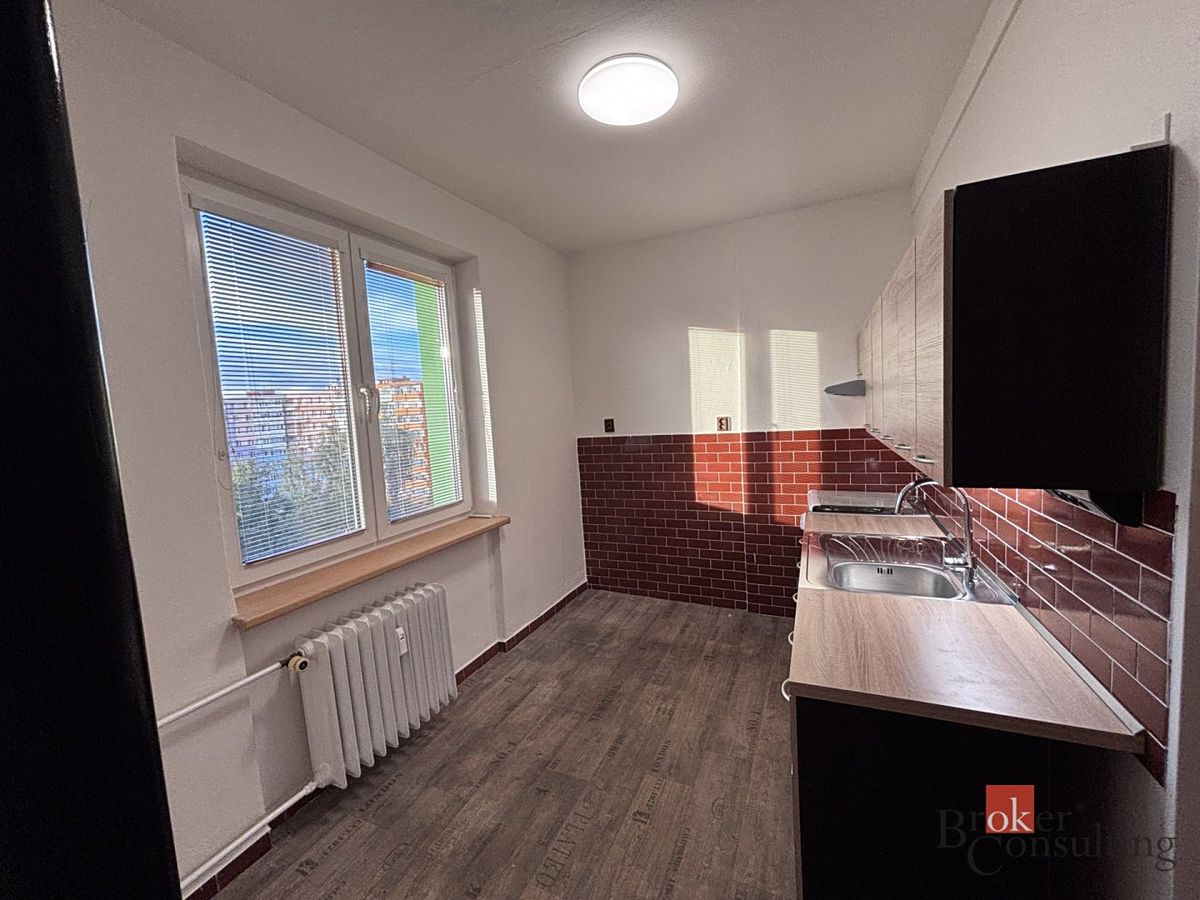 Pronájem bytu 2+1 58 m² – fotografie 2