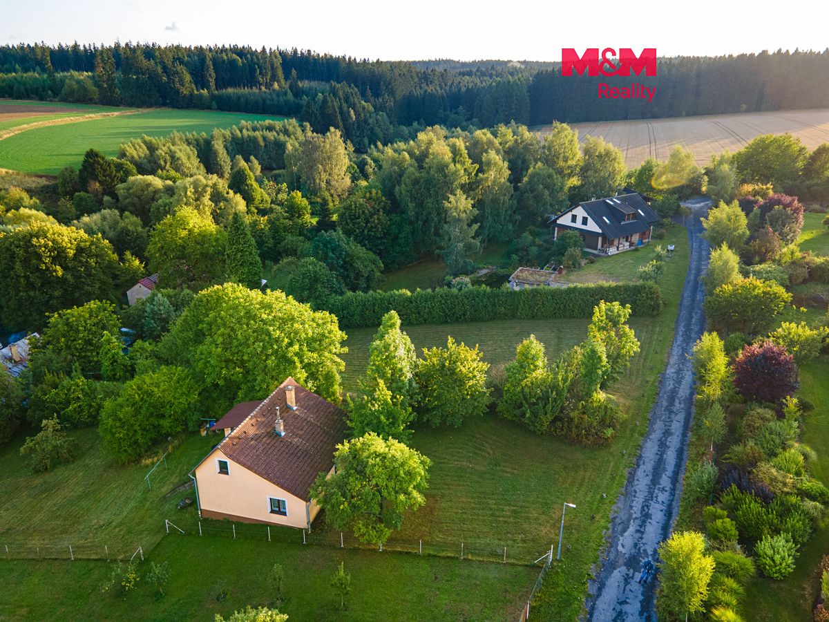Prodej rodinného domu 82 m², pozemek 2510 m²