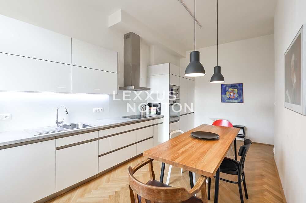 Pronájem bytu 2+1 79 m² – fotografie 2