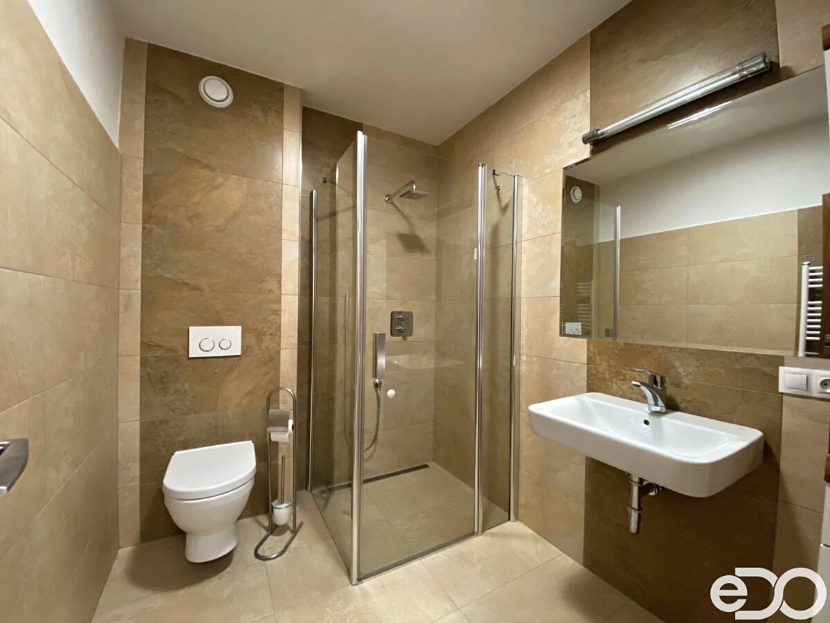 Pronájem bytu 2+kk 48 m² – fotografie 5