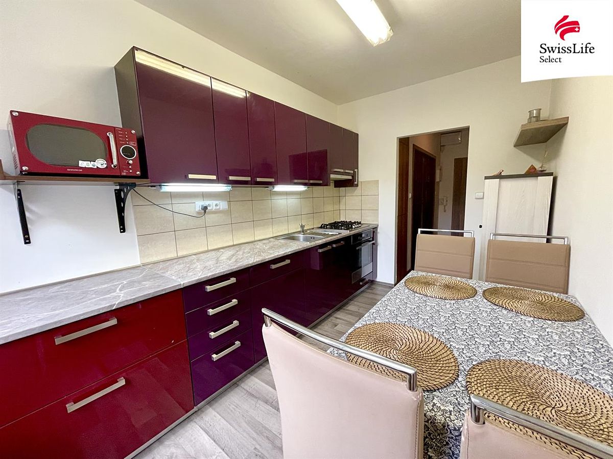 Pronájem bytu 3+1 72 m² – fotografie 2