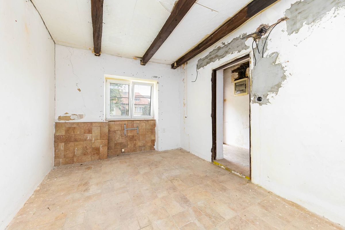 Prodej rodinného domu 100 m², pozemek 315 m² – fotografie 3