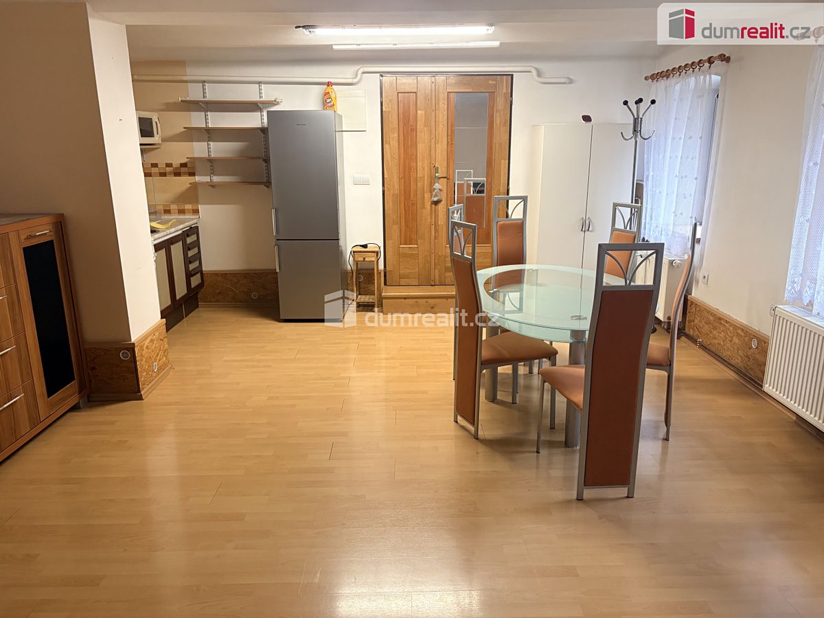 Pronájem bytu 1+kk 35 m² – fotografie 5
