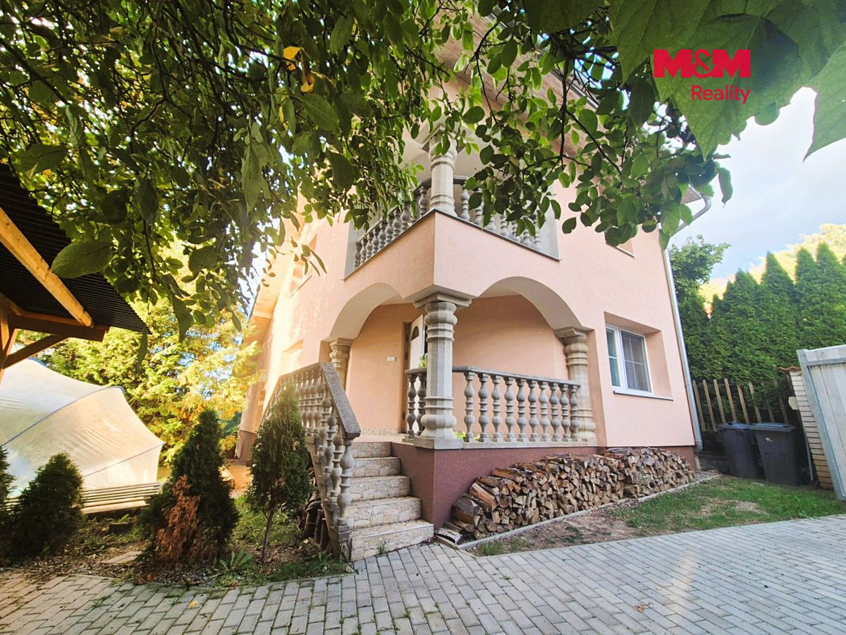 Pronájem rodinného domu 66 m², pozemek 1292 m² – fotografie 2