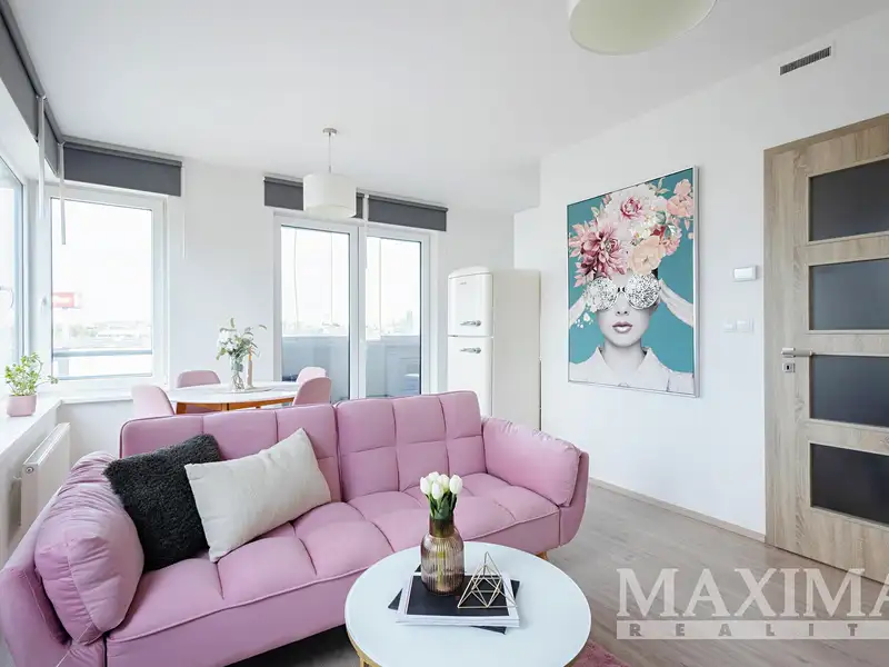 Prodej bytu 2+kk 59 m², Praha – náhled fotky 1