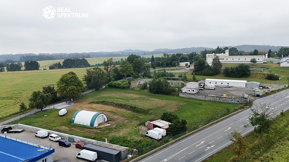 Pronájem komerčního pozemku 5041 m² – fotografie 2