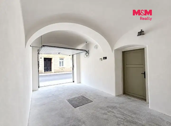 Pronájem garáže 19 m², Šternberk – náhled fotky 3